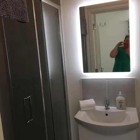 度假居 Entire 4 Bedroom Brand New With Sea Views 邓加文